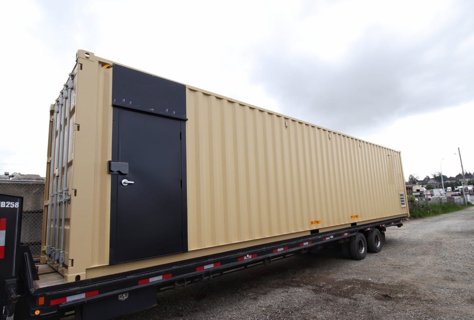 40&prime; Compressor Room - ALLBOX CONTAINERS PTY LTD