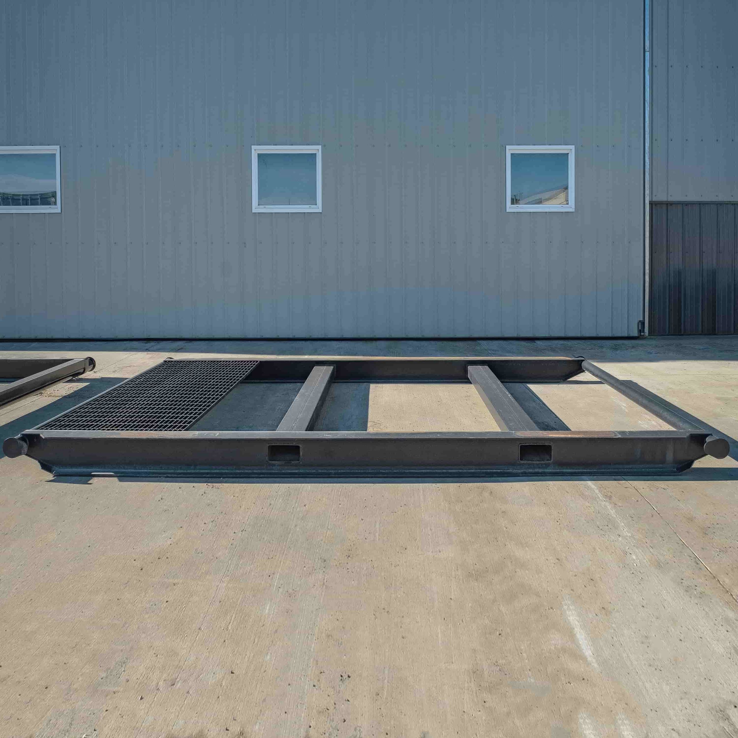 10&rsquo; Grated &ldquo;Weld On&rdquo; Skid - ALLBOX CONTAINERS PTY LTD